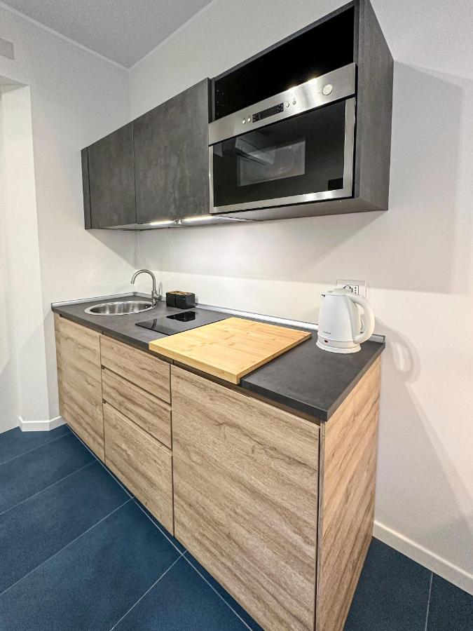Velasquez Apartments - A - San Siro ميلان المظهر الخارجي الصورة